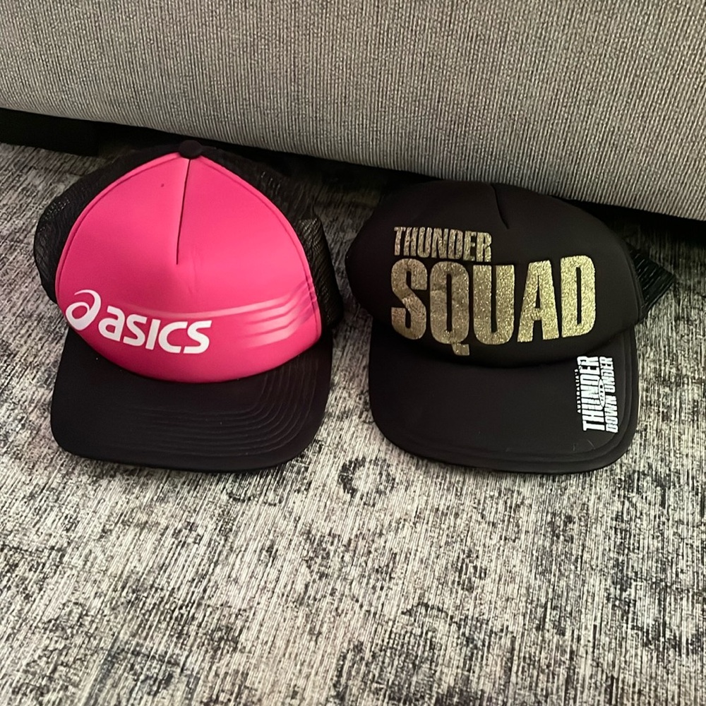3 FOR $15 ‼️ 2 hats